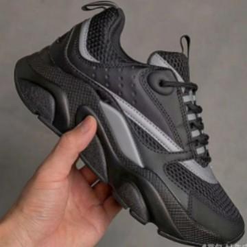 Specialized in Cross-Border Foreign Trade, We Offer Putian Shoes, D-Brand Running Dad Shoes, Couple Sports Shoes, Casual Dad Shoes, Men's and Women's Shoes