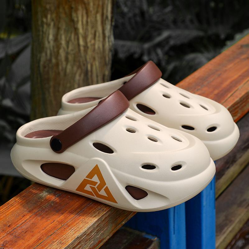Men's Summer Non-Slip Clogs with Thick Soles and Height Increase, Comfortable and Durable, Breathable Outdoor Beach Slippers Wholesale