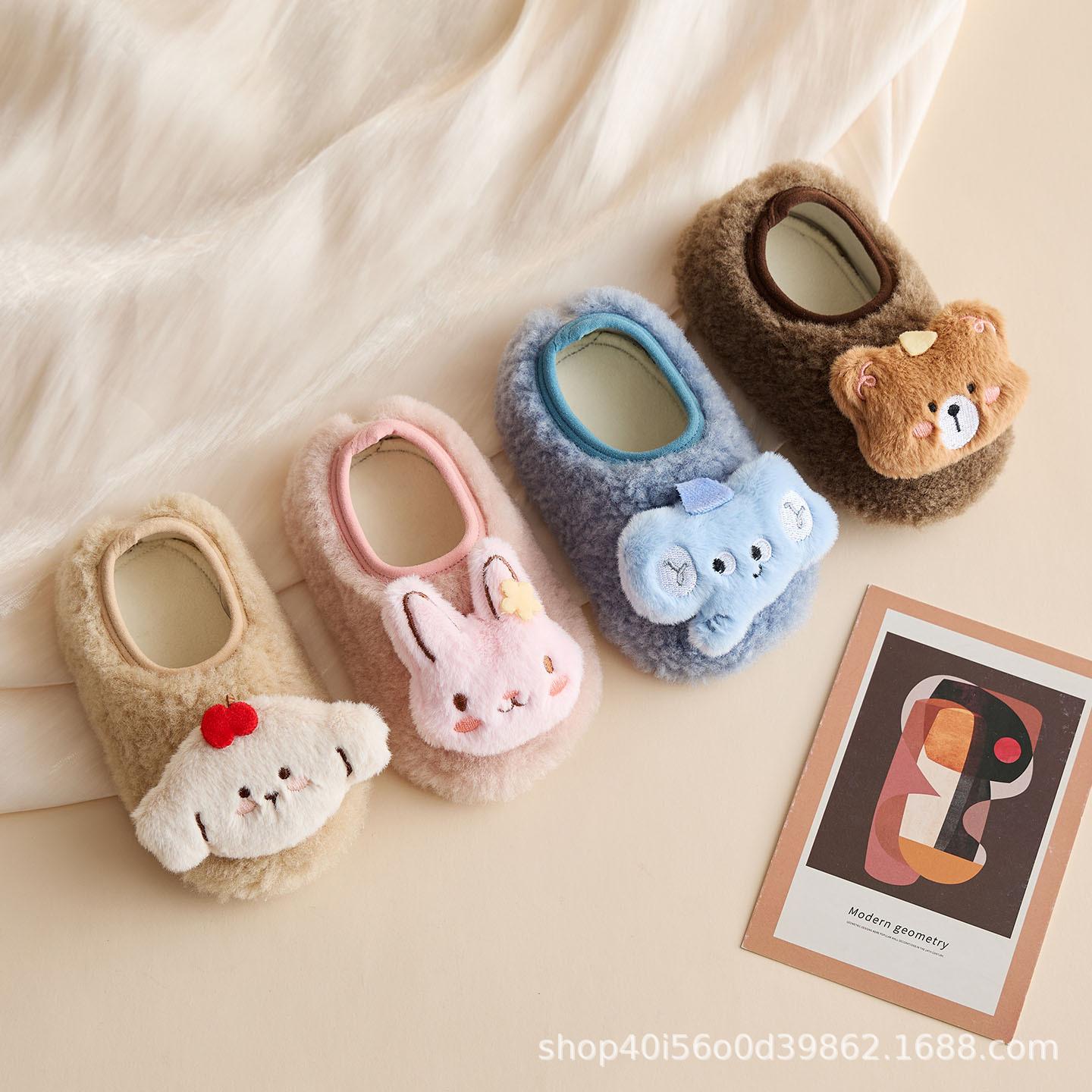 Autumn and Winter Thickeneded Velvet Kidsren's Floor Socks for Infants and Toddlers at Home Indoor Toddler Shoes Baby Non-Falling Shoes and Socks Sets