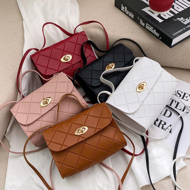 Diamond-Patterned Lock Small Square Bag, Fashionable and Versatile Women's Pu Small Bag, Crossbody Bag, Mini Handbag, Direct from the Manufacturer