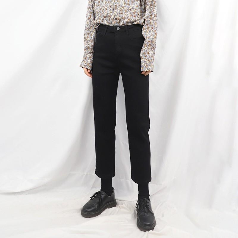 Black High-Waisted Straight-Leg Cropped Jeans for Women, 2026 Autumn and Winter New Popular Style, Slim Fit Cigarette Pants for Petite Figures