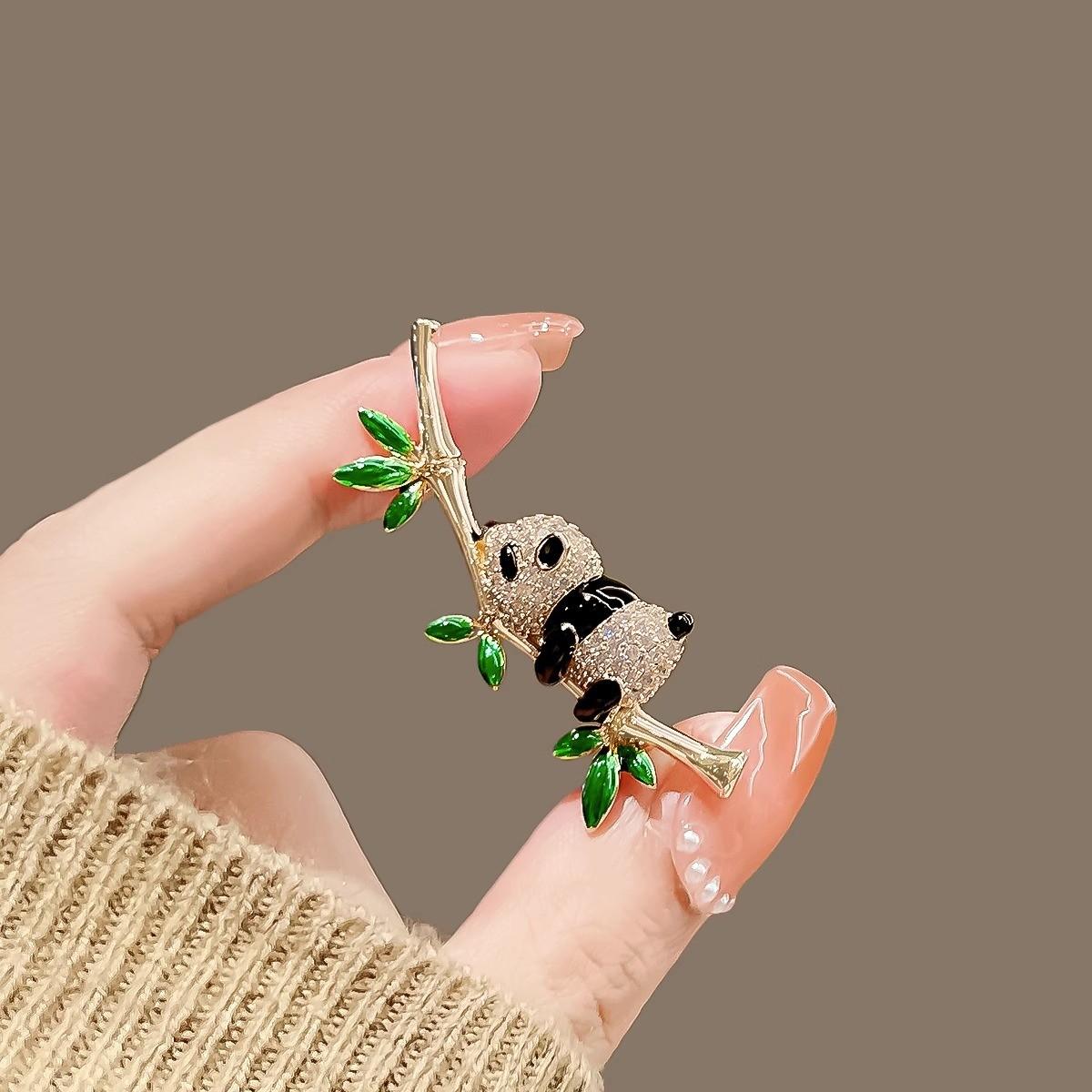 Cute Panda Brooch Women's Chinese-style High-end Sense Corsage Rise and Rise Niche Cartoon Pin Anti-light Jewelry