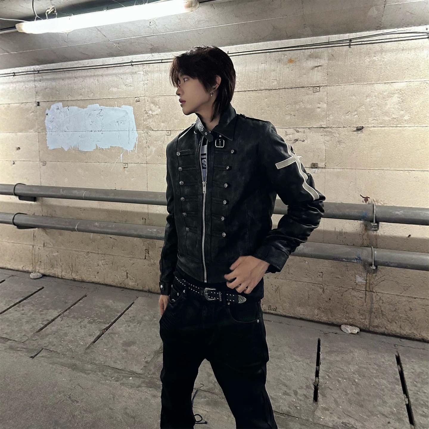 Subcultural black straight-shoulder leather jacket for men, autumn slim-fit cross visual punk short jacket