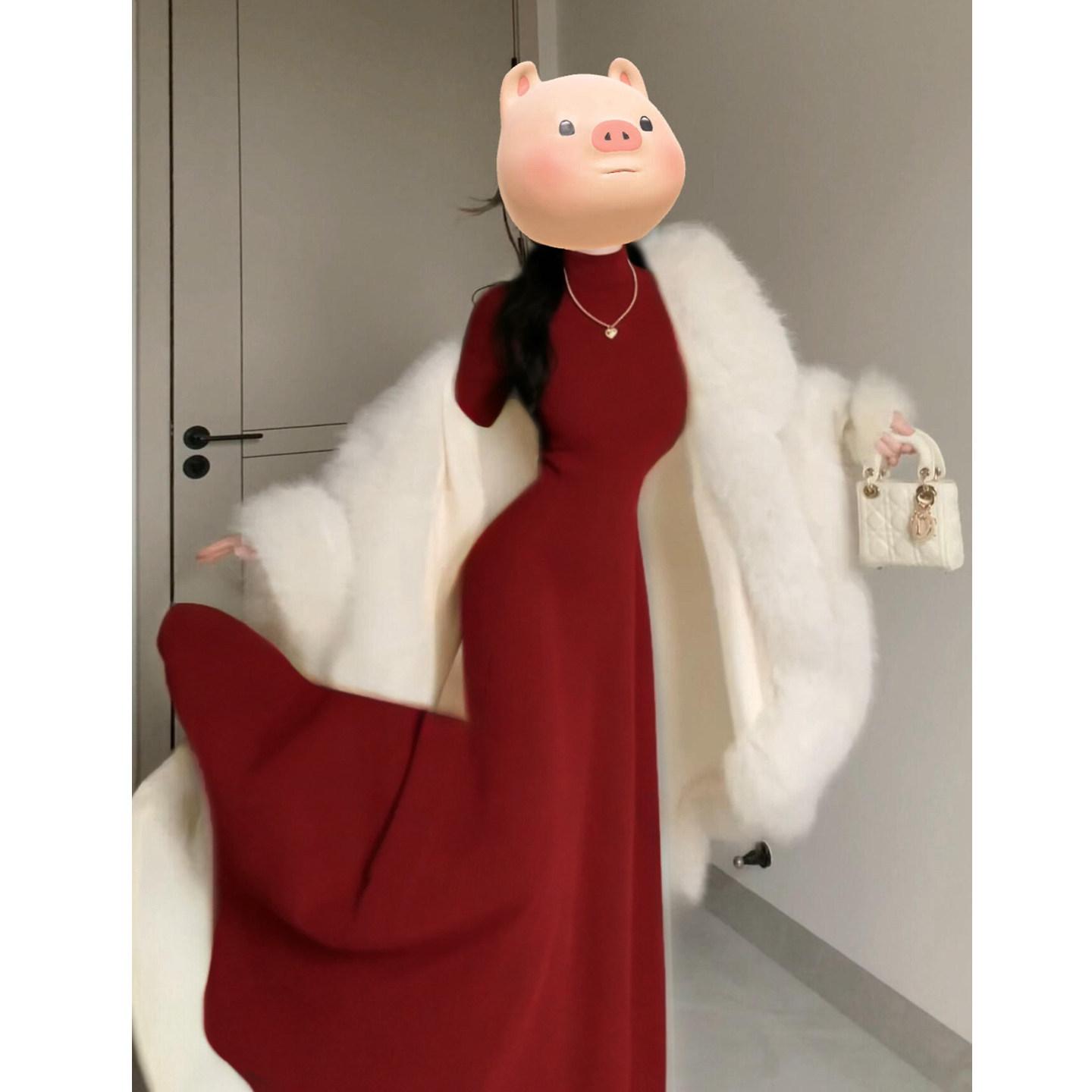 Red Slim-Fit High-Neck Long Dress for Women, Suitable as a Base Layer under Coats in Autumn and Winter, with a Luxurious and High-End Feel, Knitted Dress