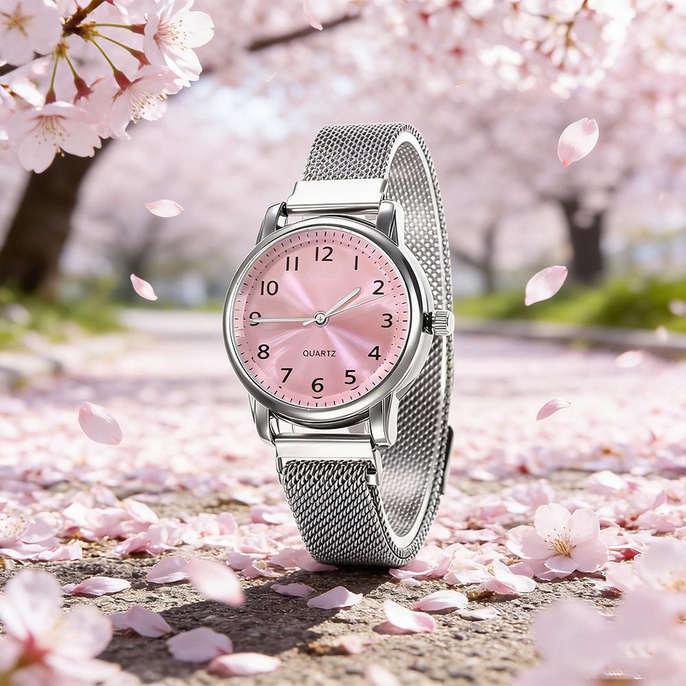 Tume Manufacturer Dropshipping Women's Watches Korean Style Fashion Trendy Retro Small Round Quartz Watch Foreign Trade Live Broadcast