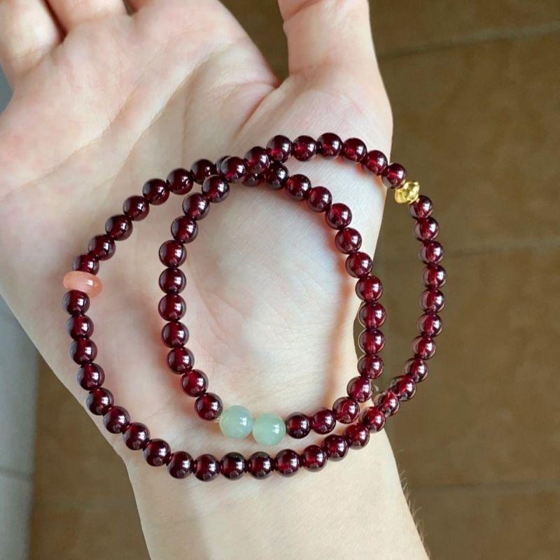 New Chinese-Style Red Pomegranate Seed Color Bracelet for Women, Niche Light Luxury Fortune-Attracting Gift for the Year of Birth, Double-Circle Bracelet