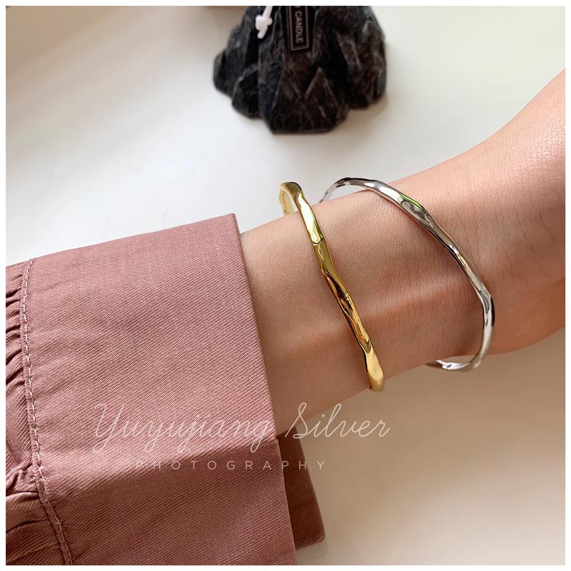 Korean Minimalist Style 925 Silver-Plated Irregular Texture Bracelet for Women, Light Luxury Niche Plain Open Ring