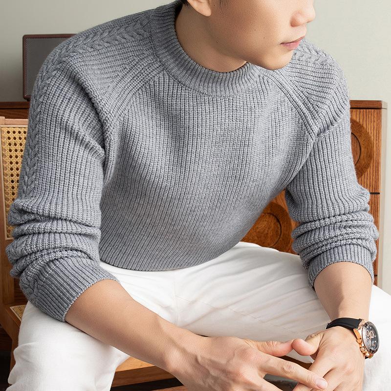 Thickened, warm, round-neck sweater for men, 2026 autumn/winter new collection, jacquard pattern, casual long-sleeved knitwear for middle-aged men