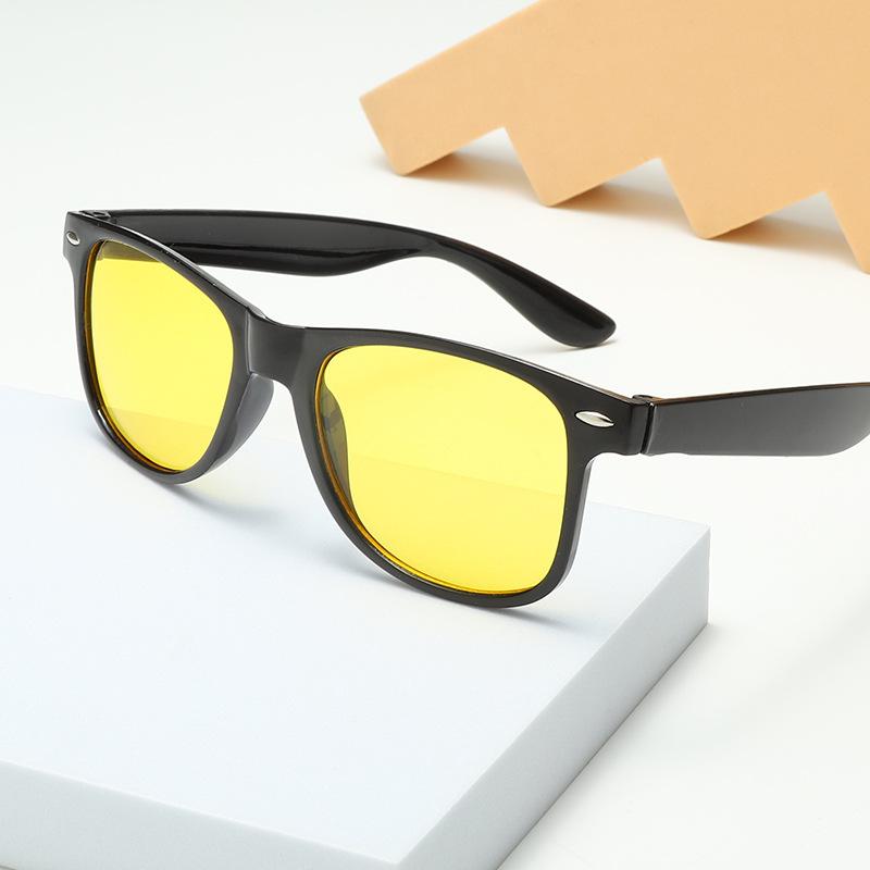 Retro Internet Celebrity Oval White Sunglasses for Women Summer High-end Seaside Sun Protection Rice Nail Yellow Sunglasses