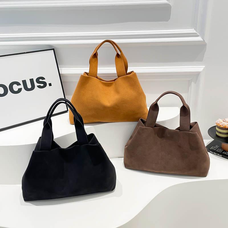 2025 Korean-style artistic velvet solid color large-capacity winter suede casual lazy style handbag/shoulder bag for women