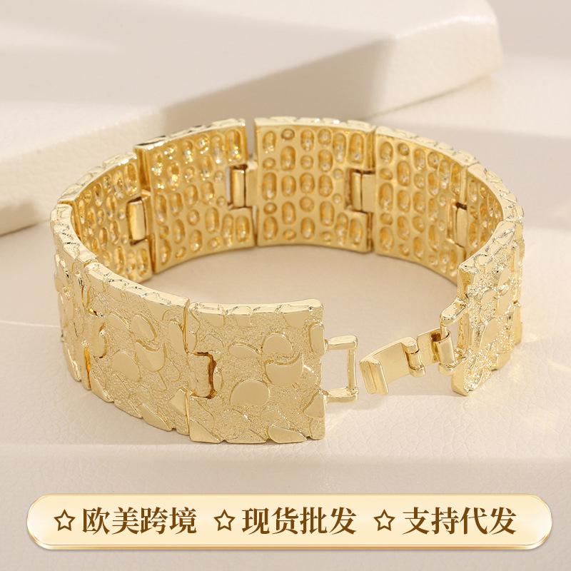 European and American Cross-Border 2026 New Hip-Hop Street Fashion Accessories 25mm Ultra-Wide Personalized Hip Hip Bracelet Wide Version