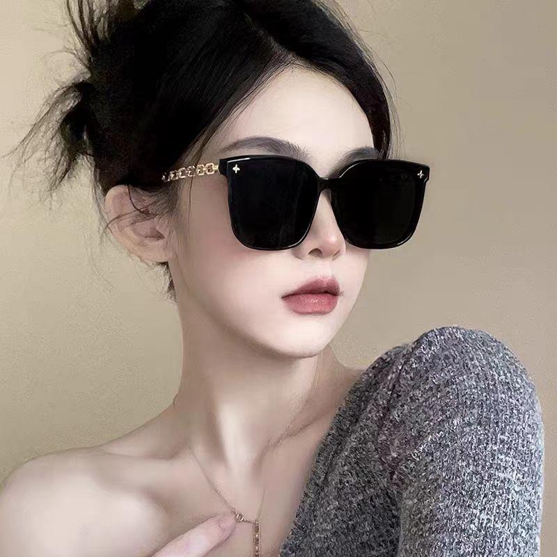 2026 New Style Sunglasses for Women, Trendy Ins Style, Polarized Sun Protection Sunglasses, Large Frame, Round Face Slimming Glasses, Men's Style
