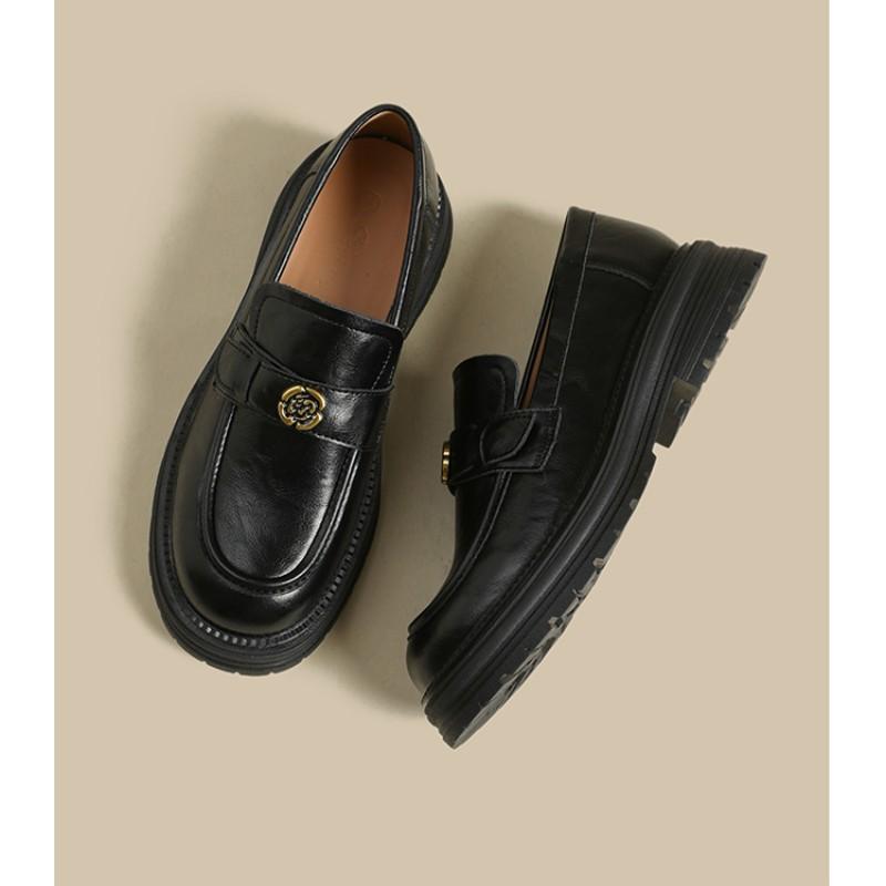 2025 Camellia Thick Sole Leather Loafers Women's Autumn and Winter Retro British Style Leather Shoes