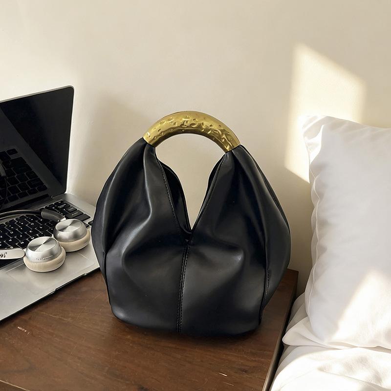 2026 New High-End Metal Handbag with Pleated Design, Women's Bag, Niche Minimalist Single-Shoulder Crossbody Bucket Bag, Cross-Border