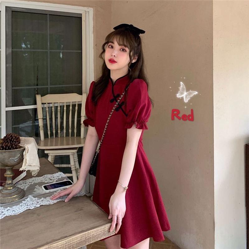 Red Design-Inspired Buttoned Dress, 2026 Style, Improved Cheongsam, Vintage Waist-Cinching, Slimming Tea Break French-Style Dress for Summer