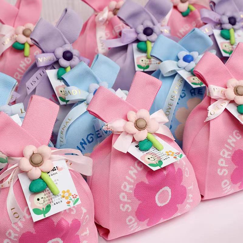 Holiday Gift Package Knitted Bag Goddess Day Cute Floral Gift for Employees Tote Bag Korean Style Souvenir Knitted Bag