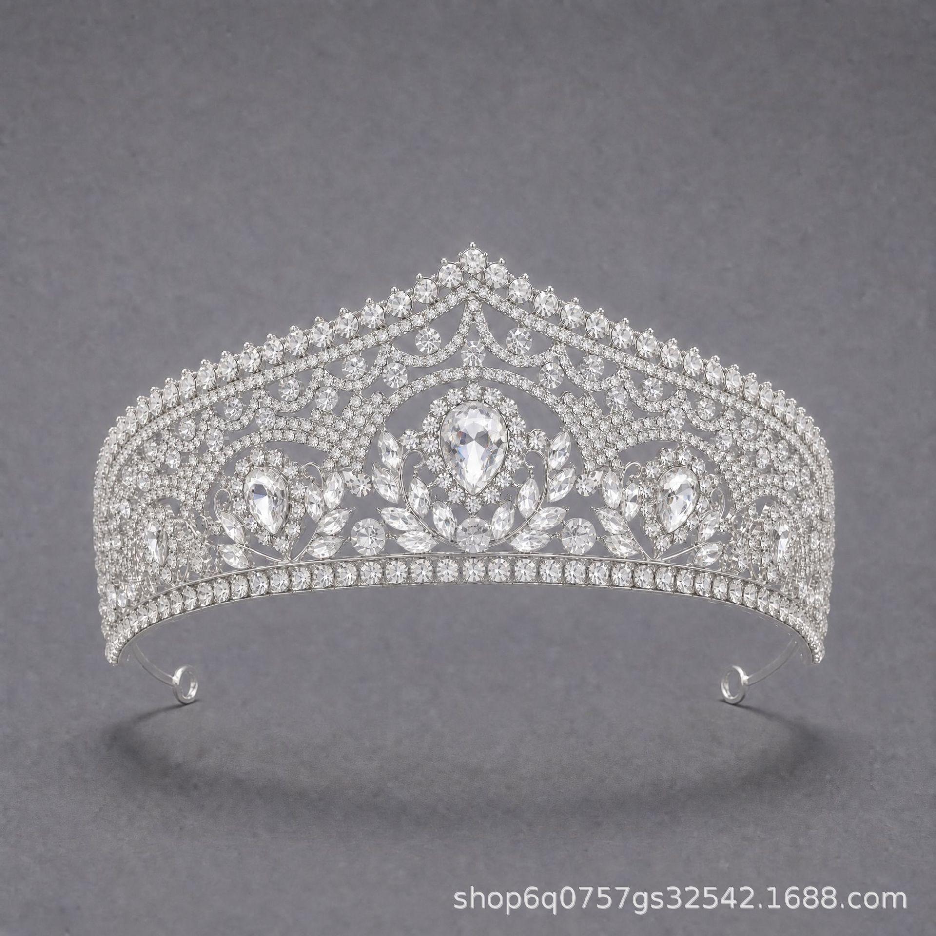 New high-end birthday princess crown headpiece for children and adults, suitable for parties, performances, and weddings, gold rhinestone crown