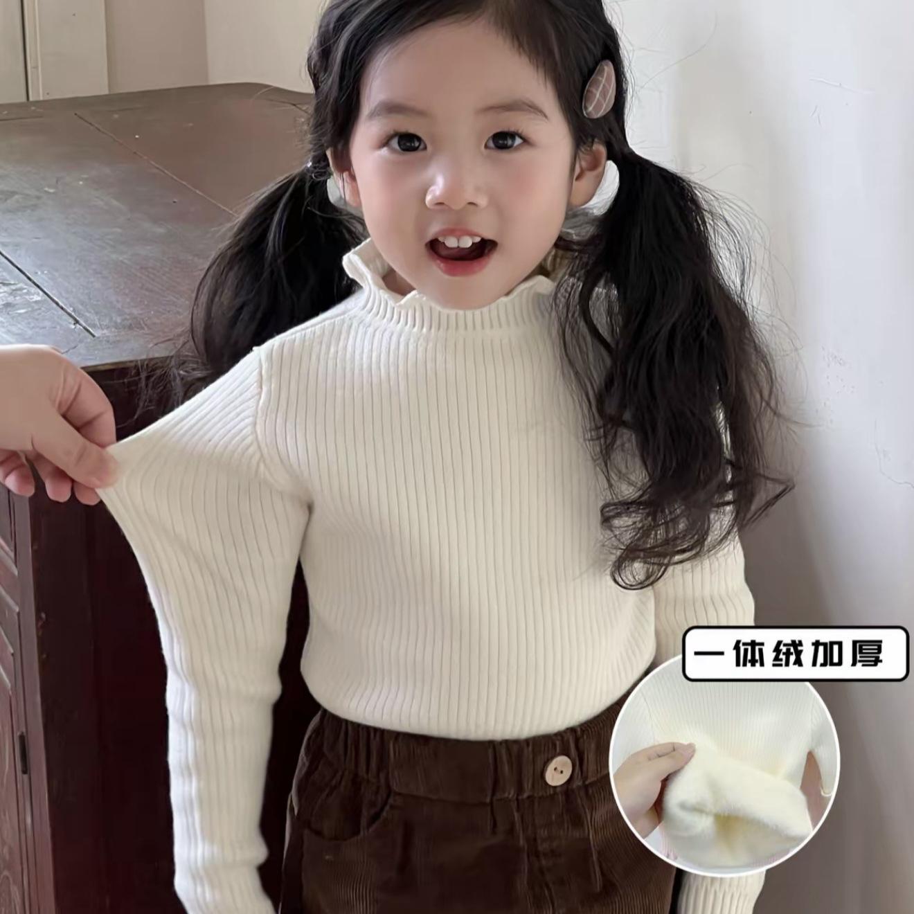 High-quality girls' sweater with a fleece lining, a stylish half-high collar design, and a new 2027 collection for babies