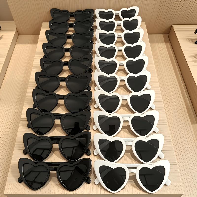 European and American retro heart-shaped party glasses, fashionable photo props, heart-shaped sunglasses for men and women, high-end style