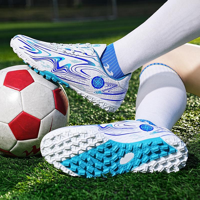 Flat Large Size Children's Spike Football Shoes Men's Outdoor Primary and Secondary School Students' Broken Nail Training Shoes Youth Sports Shoes