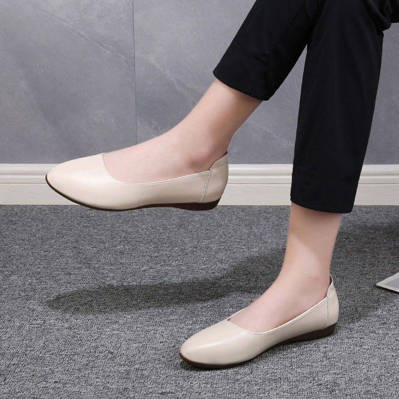 Stewardess Work Shoes, Flat Casual Women's Shoes, Shallow Mouth, Low Heel Professional Shoes That Will Not Tire Your Feet after Standing for a Long Time