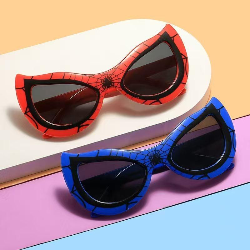 Cartoon Spider-Man Children's Uv Protection Sunglasses, Fashionable Cartoon Baby Sun Protection Decorative Sunglasses for Both Boys and Girls