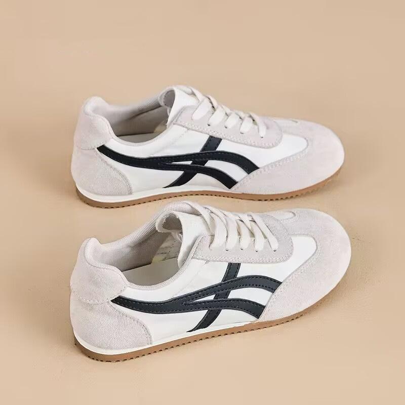 Korean Style Training Shoes for Women, White Sneakers, 2026 New Spring and Summer Flat Versatile Fashion Internet Celebrity Casual Shoes, Women's Sneakers