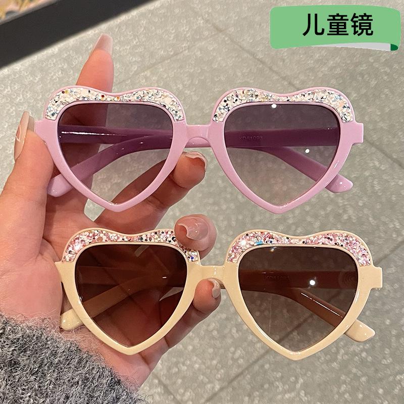 Children's Love Sunglasses Boys and Girls Baby Photo Decorative Glasses Ins Cute Kids Summer Sunscreen Sunglasses Tide