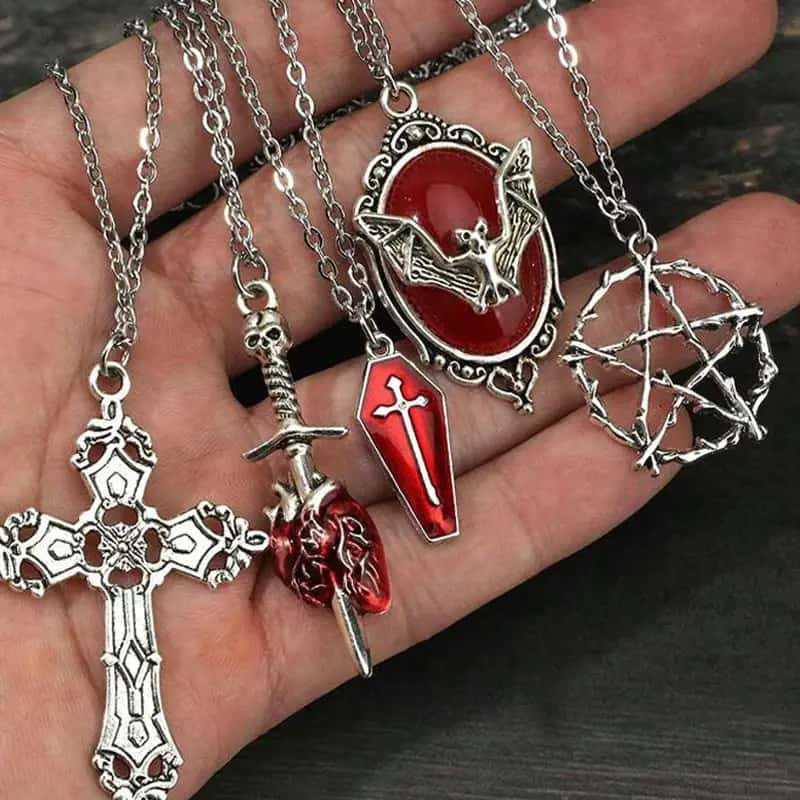 Y2K Retro Gothic Punk Style Bat Coffin Arrow Red Heart Star Pendant Necklace Set Stainless Steel Chain