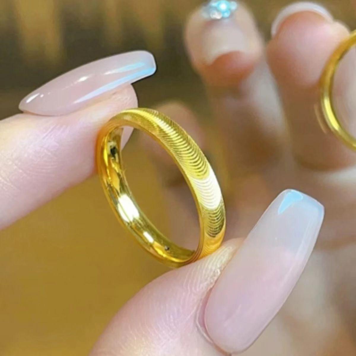 Cat's eye ring plain ring corrugated ring fashion luxury simple solid closed gold couple ring titanium ring