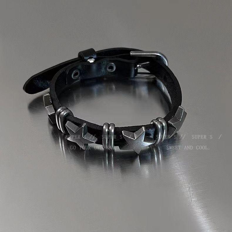 Dark Punk Y2K Five-Pointed Star Leather Strap Bracelet for Women Ins European and American Hot Girl Style Stackable Hip-Hop Bracelet Accessories