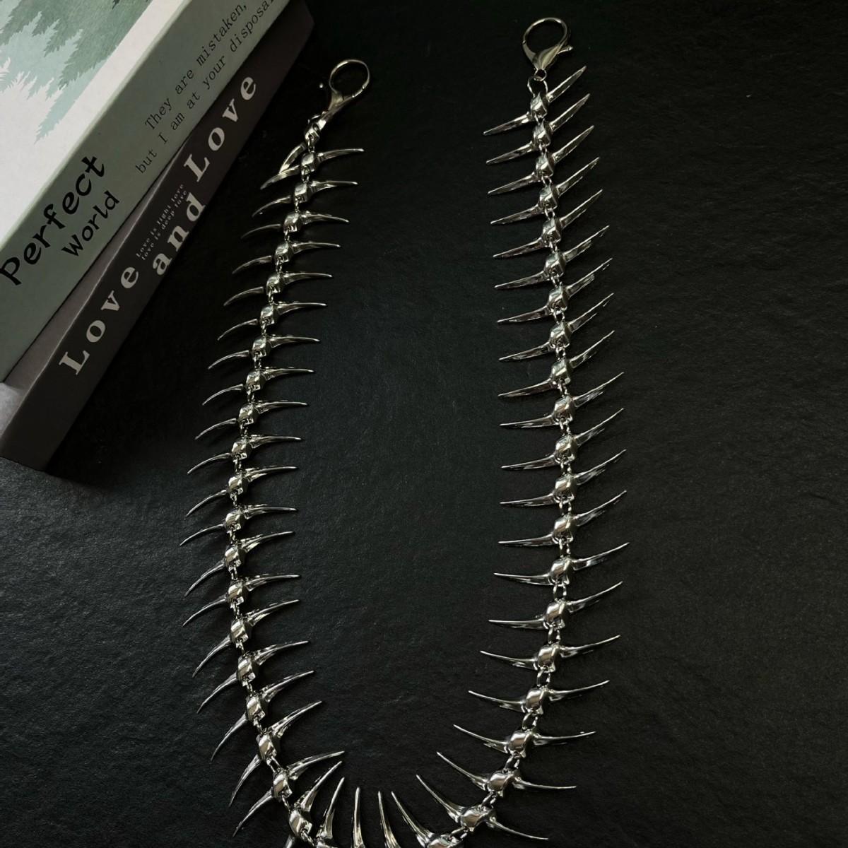 Silver single-sided fishbone pant chain, metal fishbone, unique and super cool denim accessory, high street dark punk style
