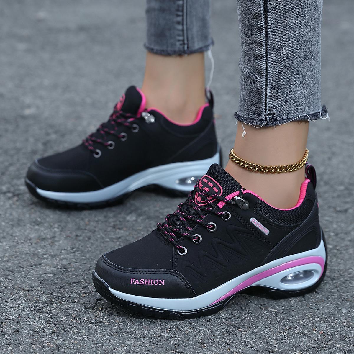 Autumn and Winter Outdoor Hiking Shoes for Women, Thick Soles, Heightening Rocking Shoes, Non-Slip Soft Soles, Mom Shoes, Casual Travel Shoes for Women 103