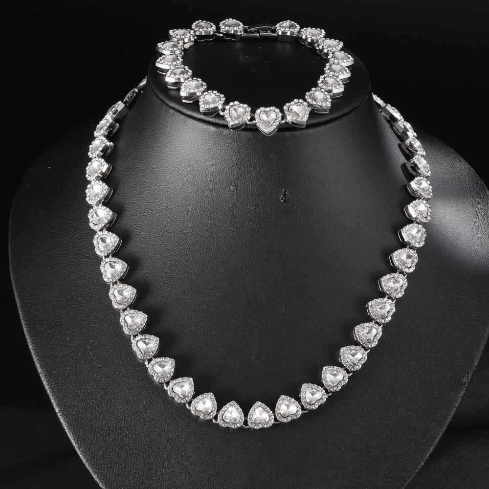 Popular Fashion Glass Heart-Shaped Diamond-Encrusted Cuban Women's Accessory Necklace Bracelet Jewelry Set, Light Luxury Niche Style