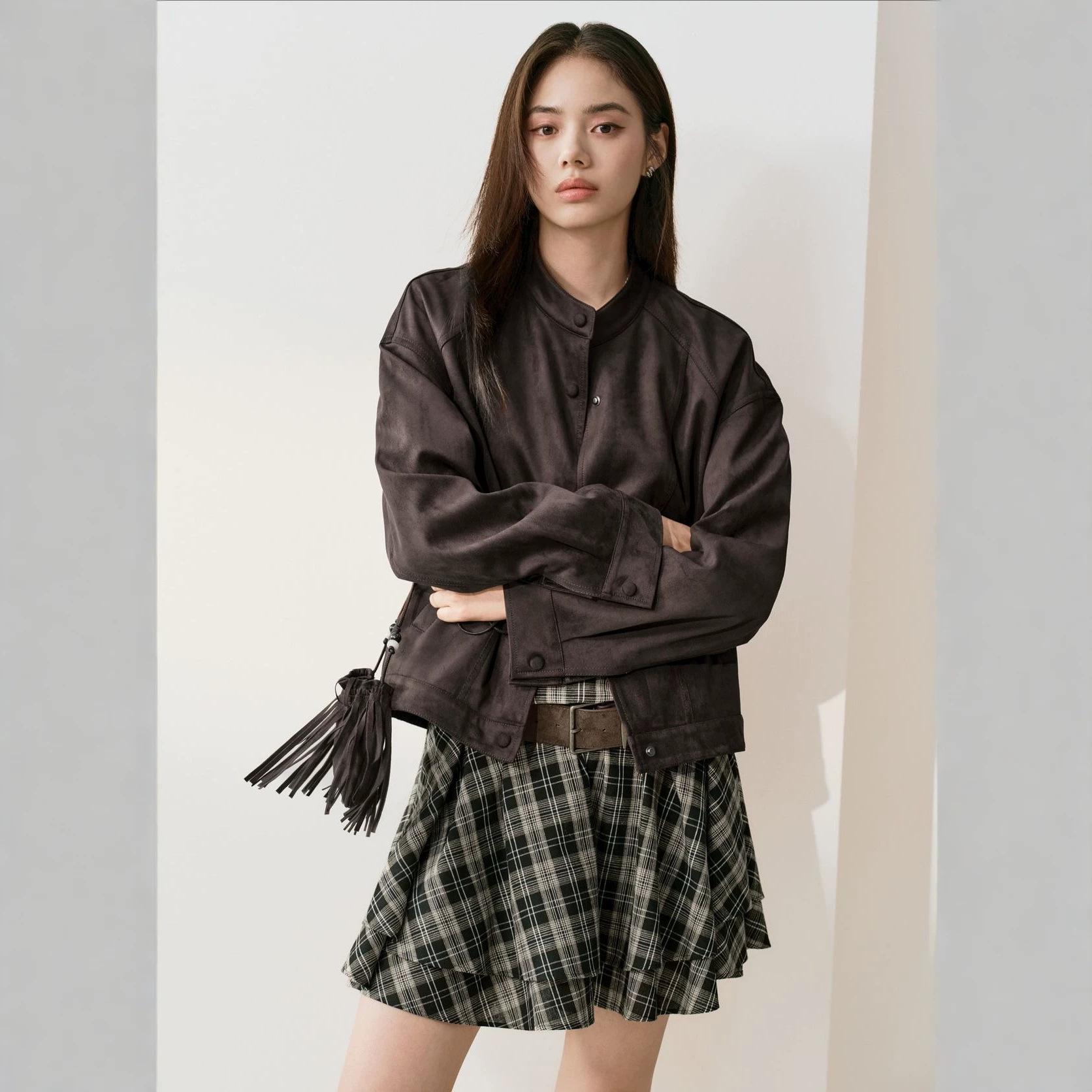 Domestic brand Birdhouse 2026 autumn new collection, preppy-style stand-up collar suede short jacket for women, A1BBG3496