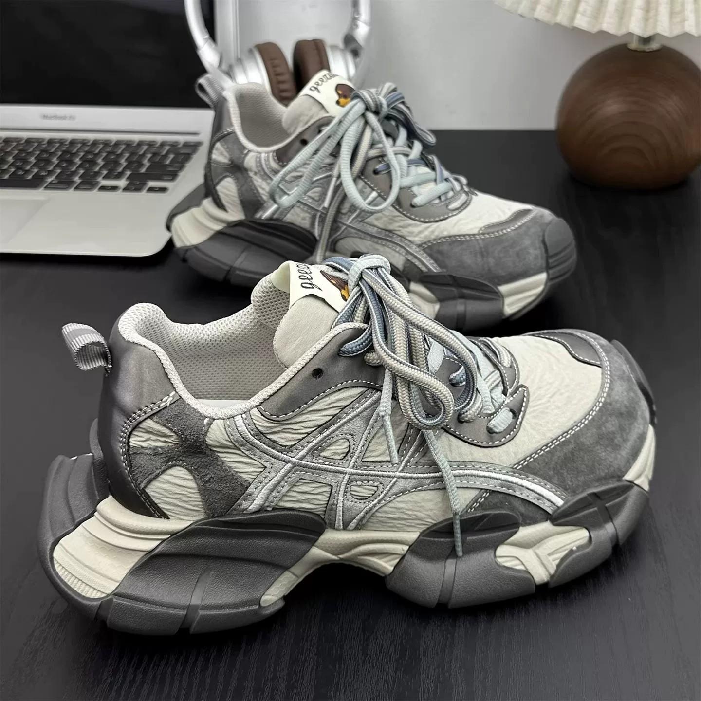 European Retro Dad Sneakers for Women, 2026 Autumn Hot-Selling Style, Super Stylish, Thick-Soled, Round-Toe, Sports Casual Running Shoes