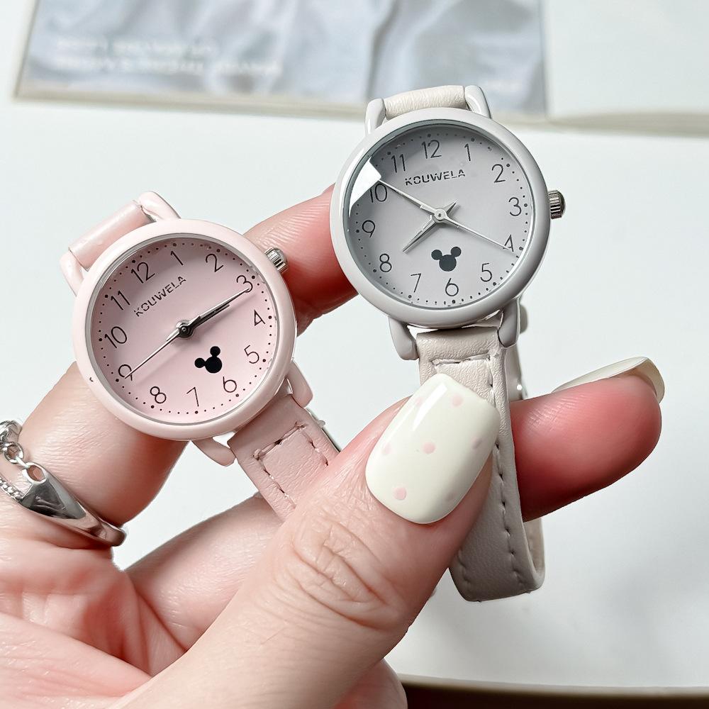 New Mickey Watch for Middle and High School Girls Dopamine Student Ins Small Chanel-Style Compact Simple Versatile