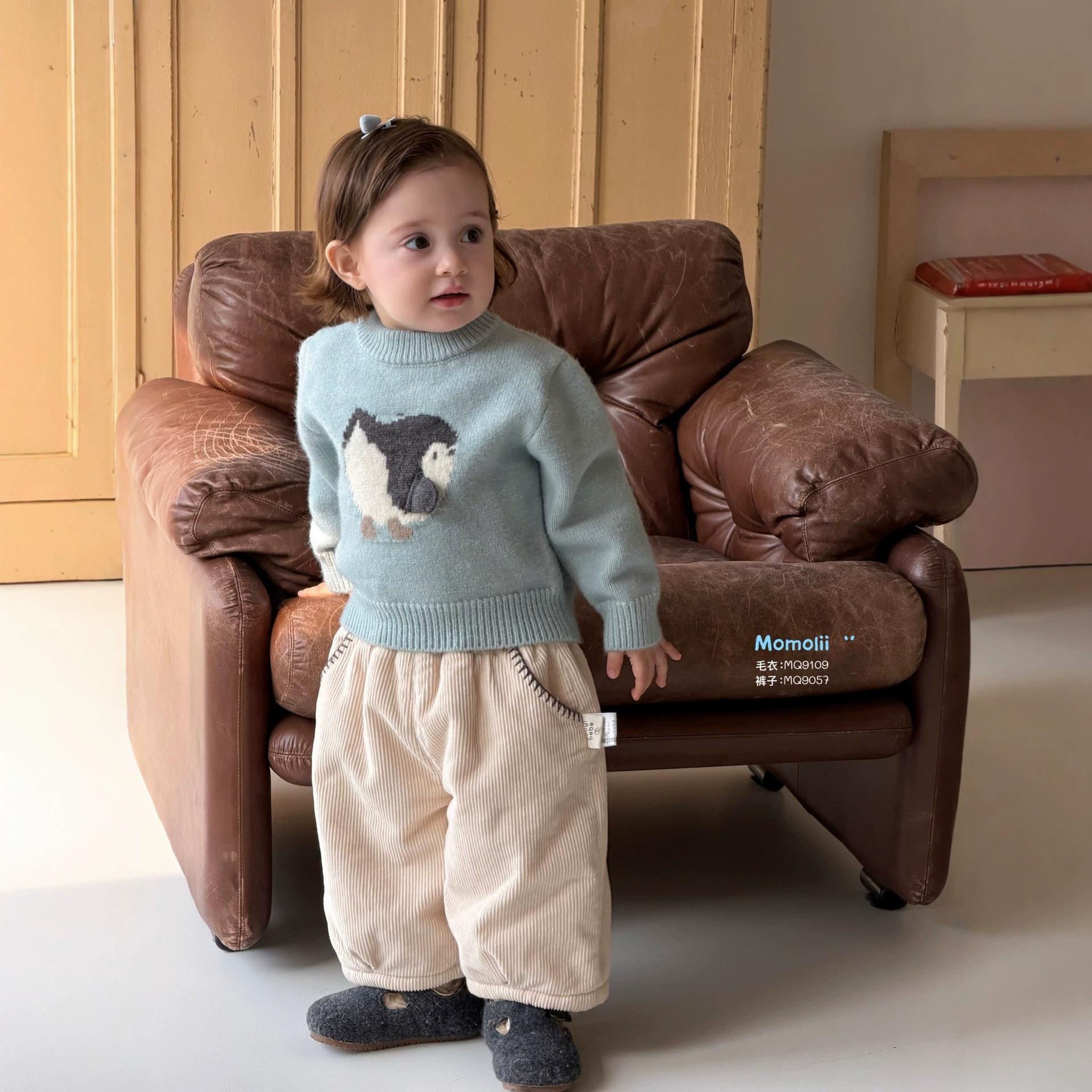 Momoli autumn and winter new children's sweater, cute cartoon knitted casual base shirt for boys and girls