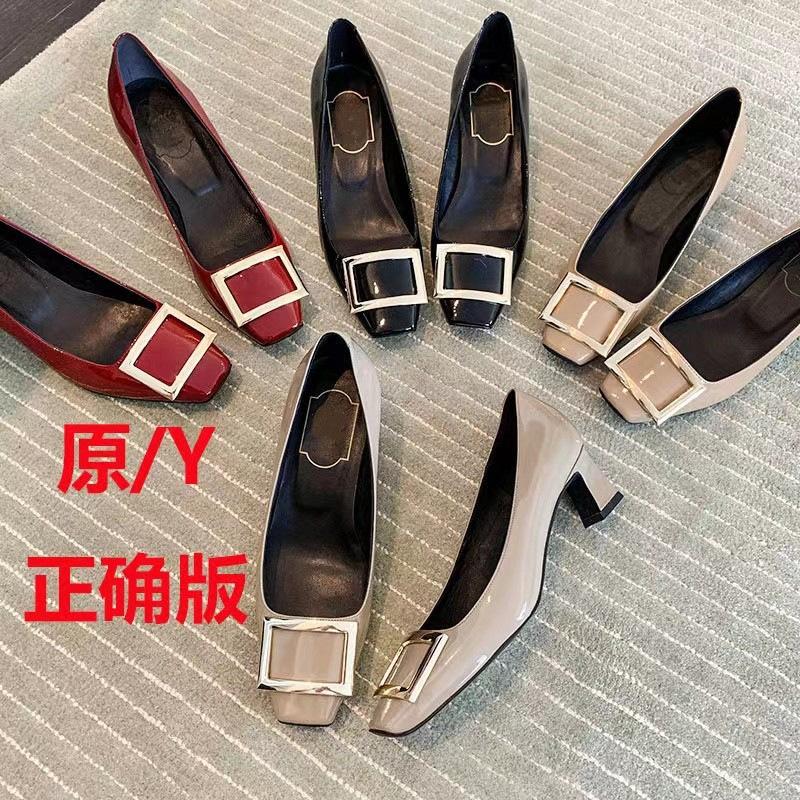 2024 Spring RV Square Buckle Single Shoes Shallow Mouth Medium Heel Patent Leather Thick Heel Bridesmaid Socialite Flat Shoes Wedding Shoes Stiletto Heels