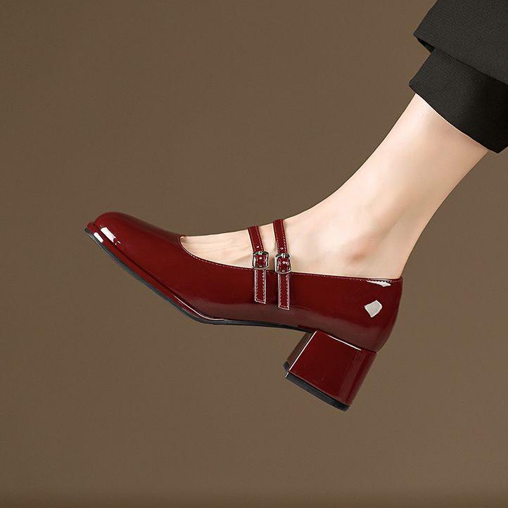 Patent Leather Chunky Heel Women's Shallow Mouth Shoes 2026 Summer New Versatile One-Strap Evening Style Mary Jane Women's Shoes