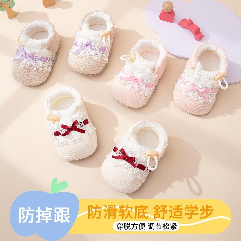 Baby walking shoes with soft soles, non-slip toddler shoes for 0-1 year old babies, spring and autumn style, anti-slip heel, lace bow shoes and socks