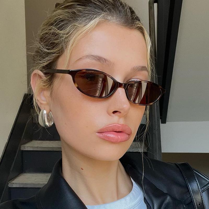 Fashion Oval Small Frame Sunglasses Women's European and American Ins Cat Eye Street Photoshoot Sunglasses Personalized Trendy Wear Sunglasses