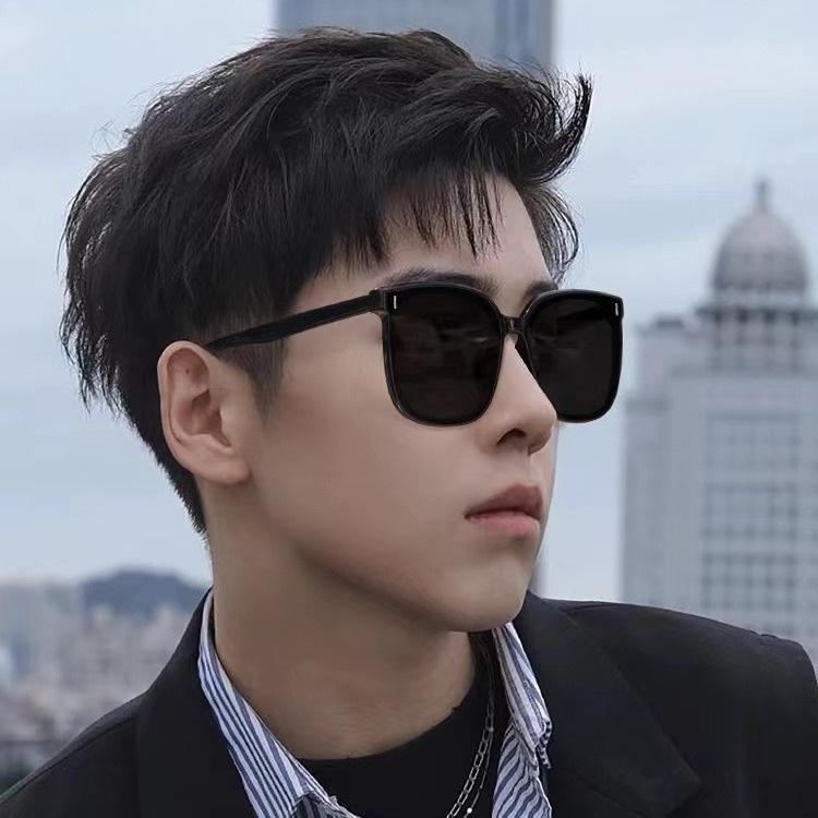 Men's Sunglasses, Stylish and High-End, Face-Shaping, Sun-Shading, Gm Men's Sunglasses for Driving and Fishing, Versatile Glasses Wholesale