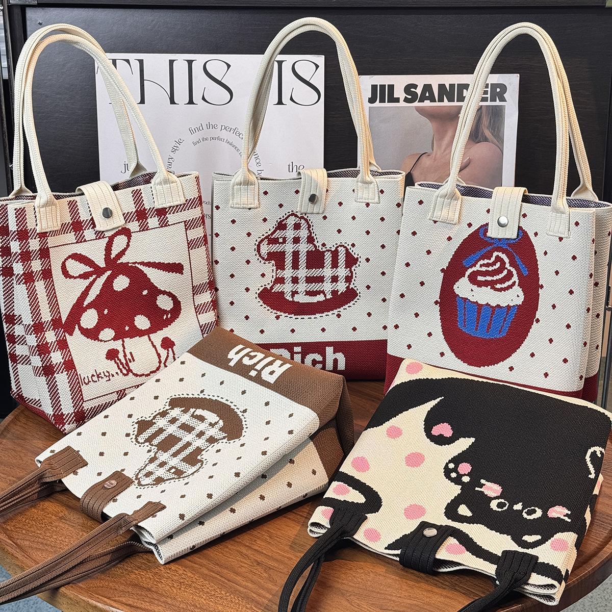 New Style Tote Bag, Cartoon Knitted Bag, Souvenir Gift, Large Capacity, Cute Handbag for Ladies, Commuting Handbag for Office Workers