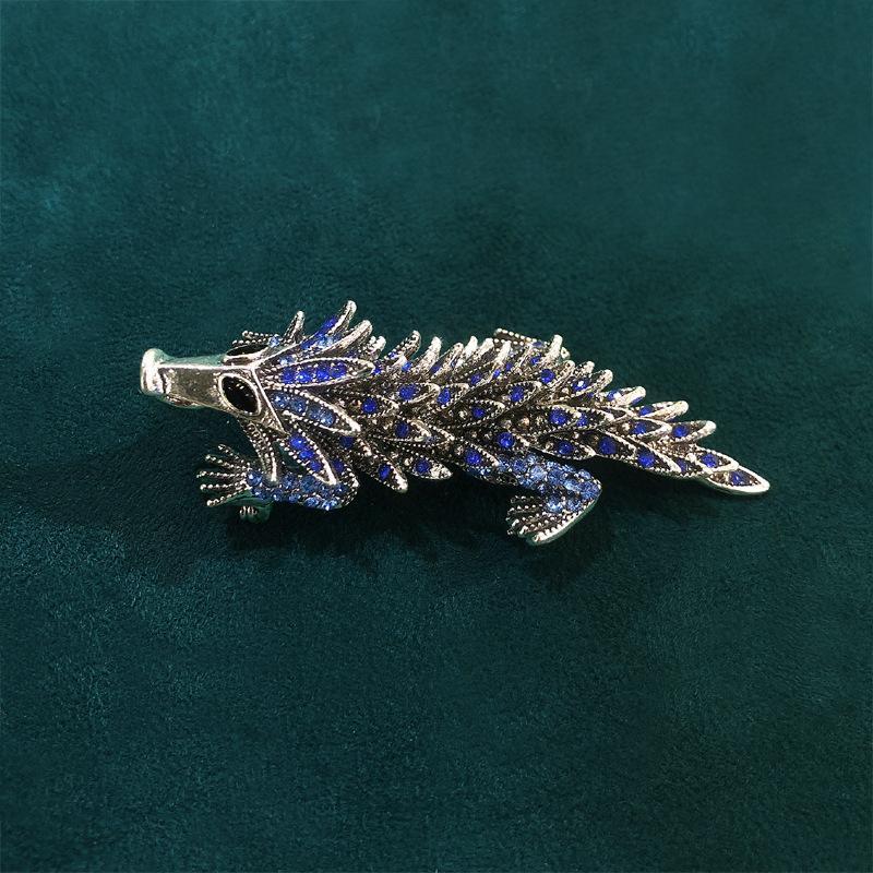 New Creative Alloy Pangolin Brooch Vintage Animal Clothing Pin Swinging Tail Suit Coat Accessories