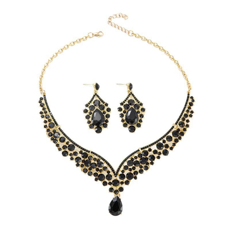 Two-Piece Set of Retro Light Luxury Diamond-Encrusted Bridal Earrings and Necklaces French Niche High-End Elegant Internet Celebrity Clavicle Necklace for Women