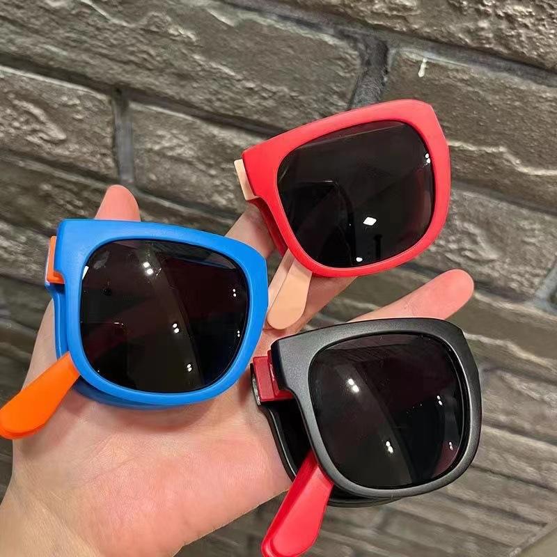 The same style square children's sunglasses simple fashion baby sunglasses children's glasses soft material sunshade glasses