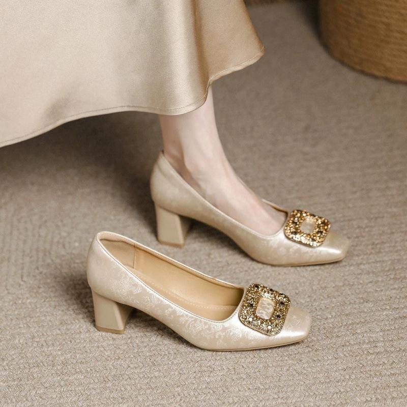 French-Style Square-Toe Women's Shoes 2026 New Model, Soft Sole, Breathable, Gentle Style, Versatile with Skirts, Chunky High Heels