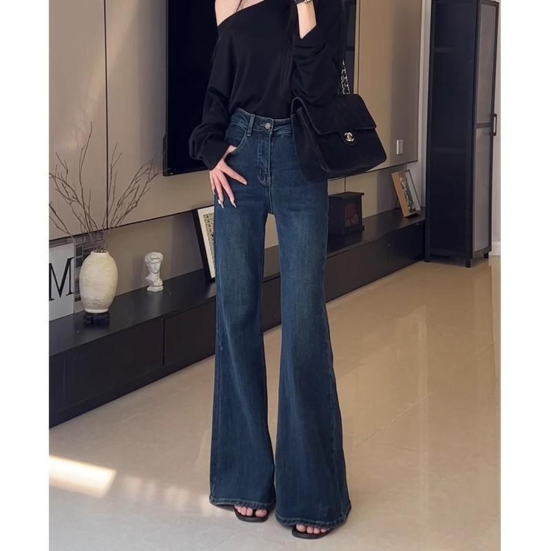 Vintage Blue High-Waisted Flared Jeans for Women, 2026 Autumn New Style, Loose Fit, Non-Tight on the Legs, Versatile and Stylish Bell-Bottom Pants
