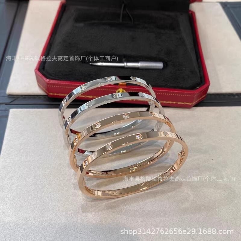 Kajia Classic Love Starry Bracelet, high-quality 18K gold-plated, light luxury niche design, diamond-encrusted, unisex bracelet, ins style